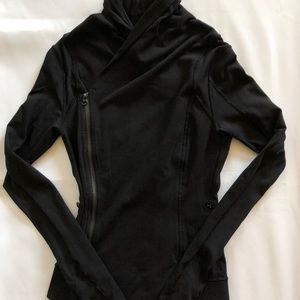 Lululemon, Size 6, Black wrap jacket